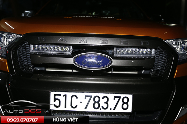 FORD RANGER PHÁO ĐÀI ÁNH SÁNG KHÔNG CÓ ĐỐI THỦ TẠI VIỆT NAM